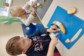 Obstsalat der 1.b