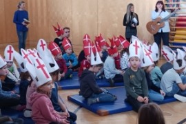 Nikolausfeier am 6.12.2022 (1.+2. Klassen)