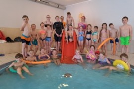 Schwimmkurse der 1. Klassen