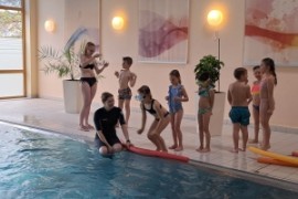 Schwimmkurse der 1. Klassen