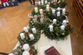 Advent, Advent, ein Licht brennt….