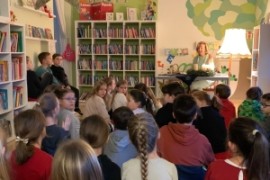 Adventlesen in der Schulbibliothek
