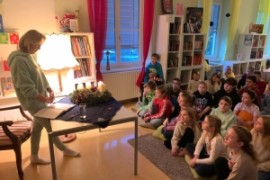 Adventlesen in der Schulbibliothek