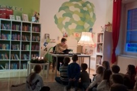 Adventlesen in der Schulbibliothek