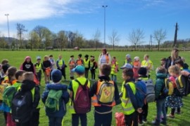 Frühjahrsputz mit vereinten Kräften – Schüler:innen und Feuerwehren im Einsatz für die Umwelt