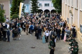 Erstkommunion: „Ich bin der Weinstock, ihr seid die Reben – Bleibt mit mir verbunden!“