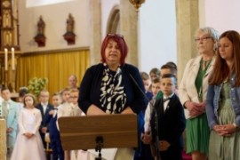 Erstkommunion: „Ich bin der Weinstock, ihr seid die Reben – Bleibt mit mir verbunden!“