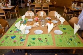 Erstkommunion: „Ich bin der Weinstock, ihr seid die Reben – Bleibt mit mir verbunden!“
